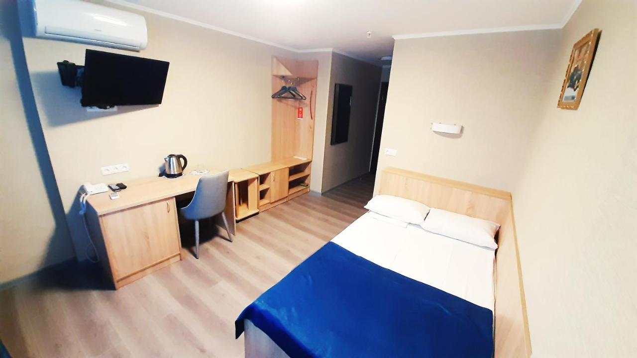خاركيف Tourist Hotel المظهر الخارجي الصورة