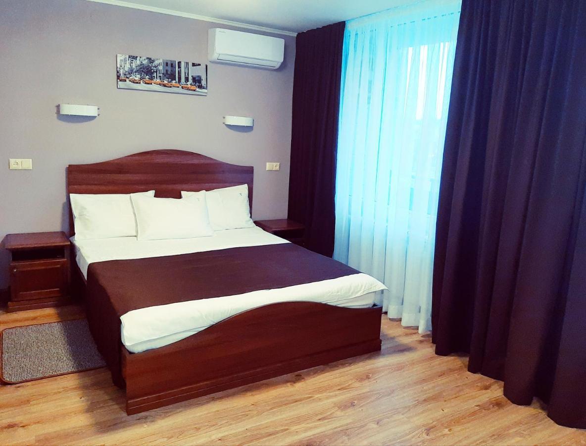 خاركيف Tourist Hotel المظهر الخارجي الصورة