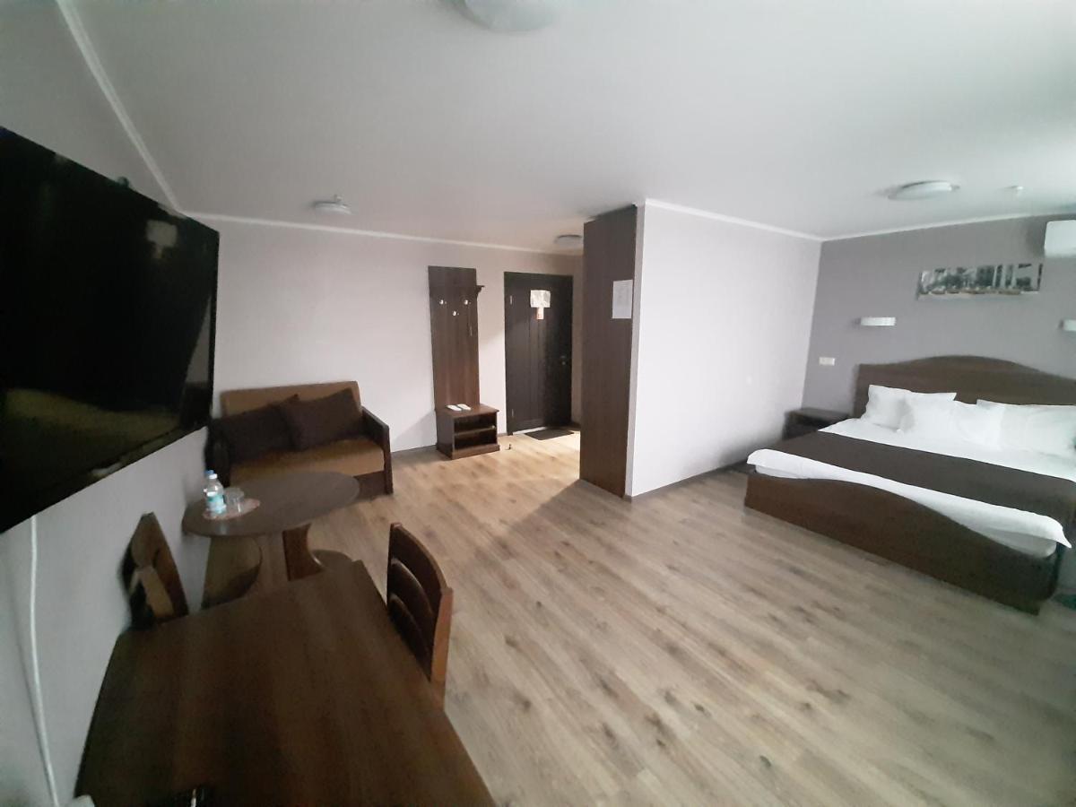 خاركيف Tourist Hotel المظهر الخارجي الصورة