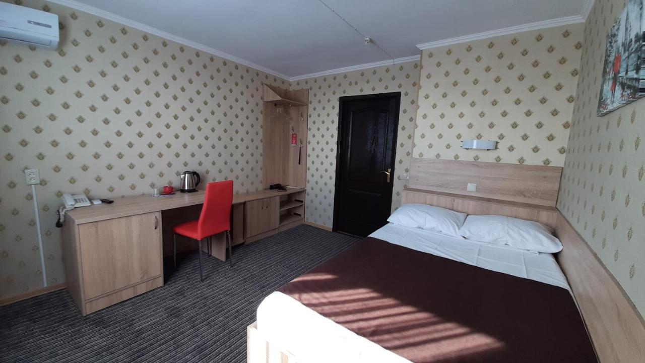 خاركيف Tourist Hotel المظهر الخارجي الصورة